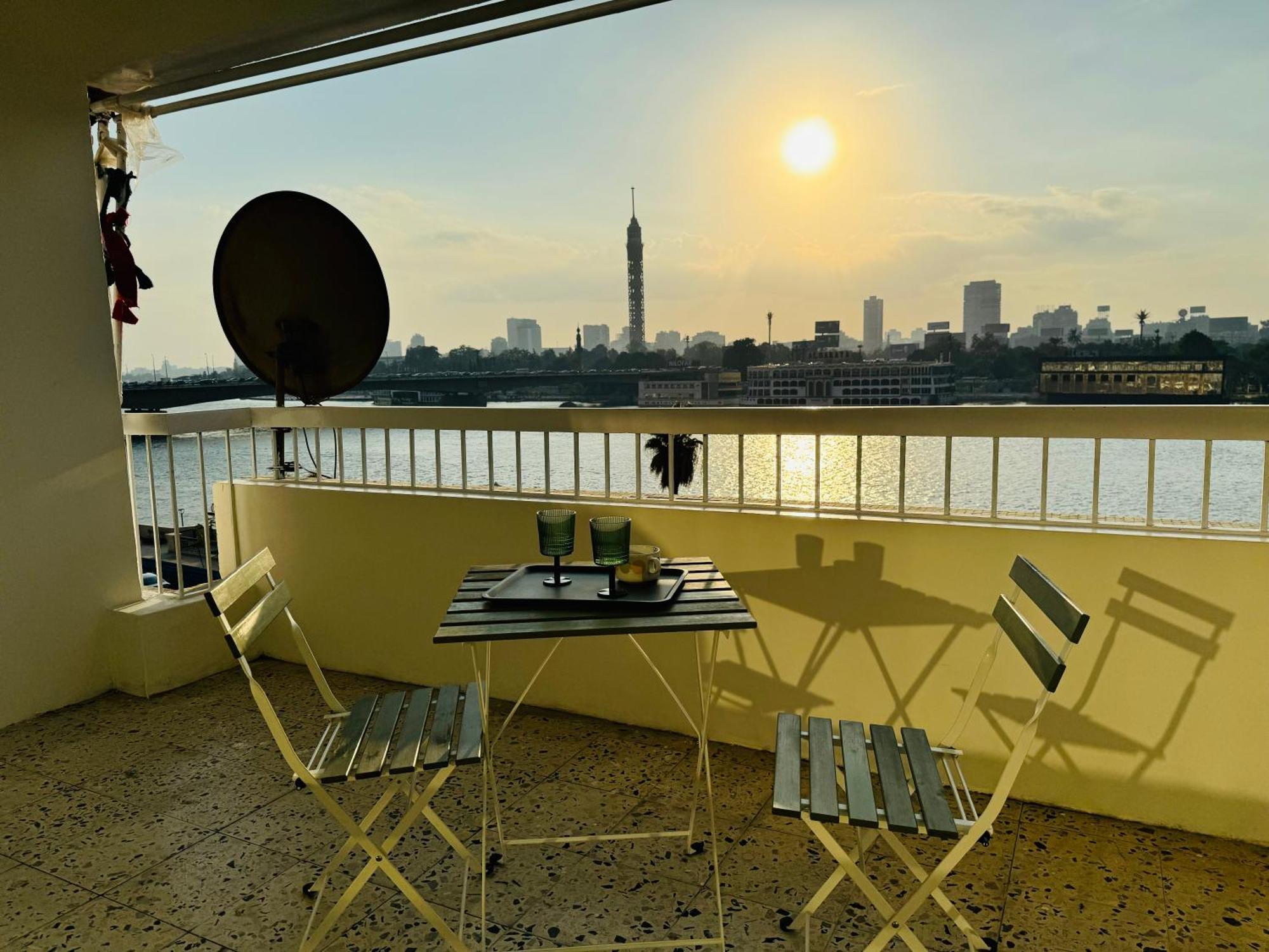 Apartment Cheerful Nile View *